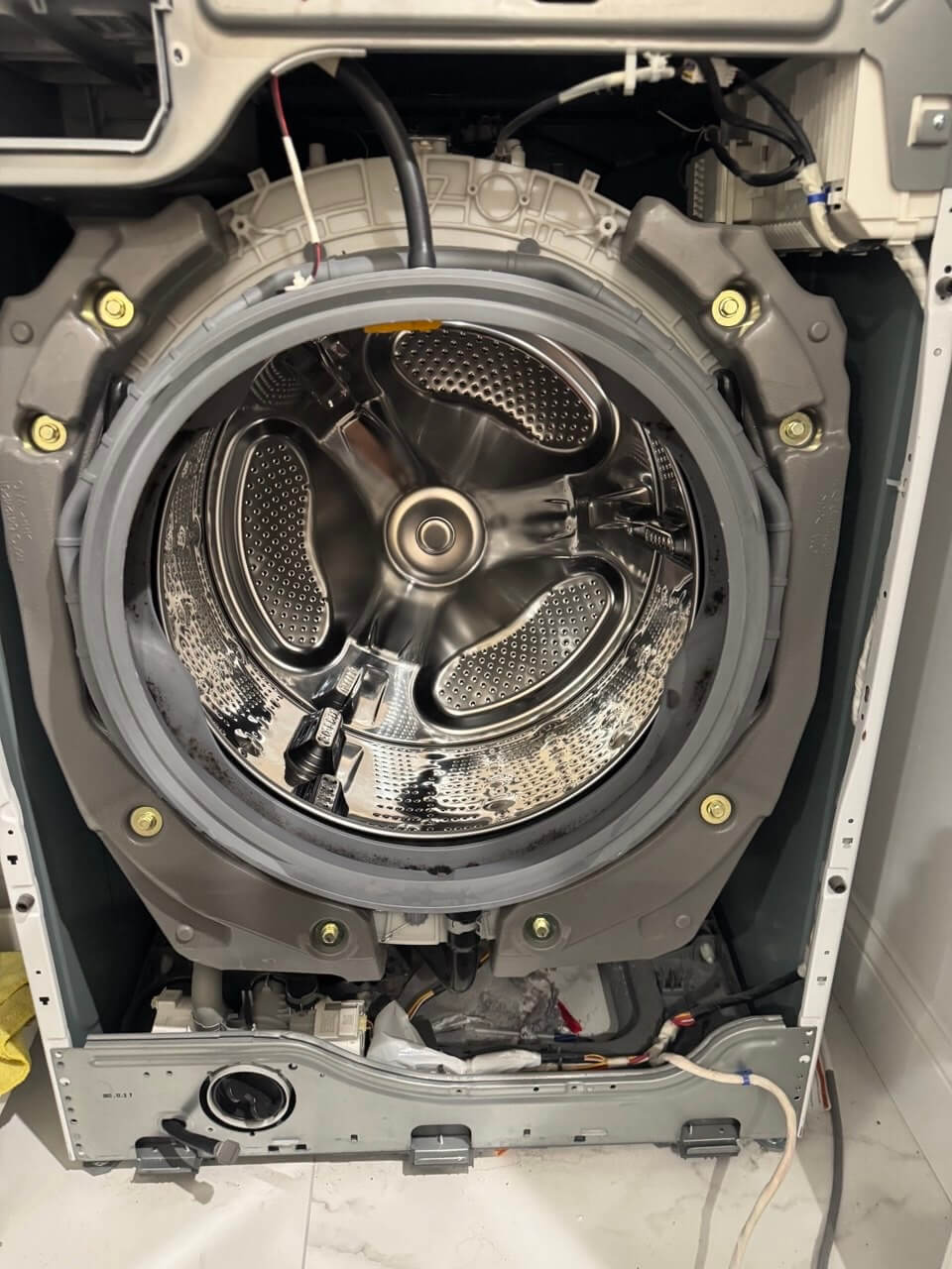 Front-load washer drum repair in New York City